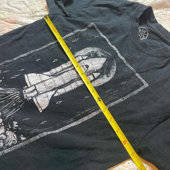 DOM the explorer tarot card black graphic tee shirt size small - Picture 2 of 6